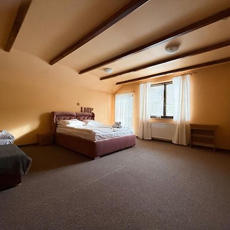 Dom Pod Skrzycznem Z Prywatnym Ogrodkiem Apartment ชเจอร์ค ภายนอก รูปภาพ