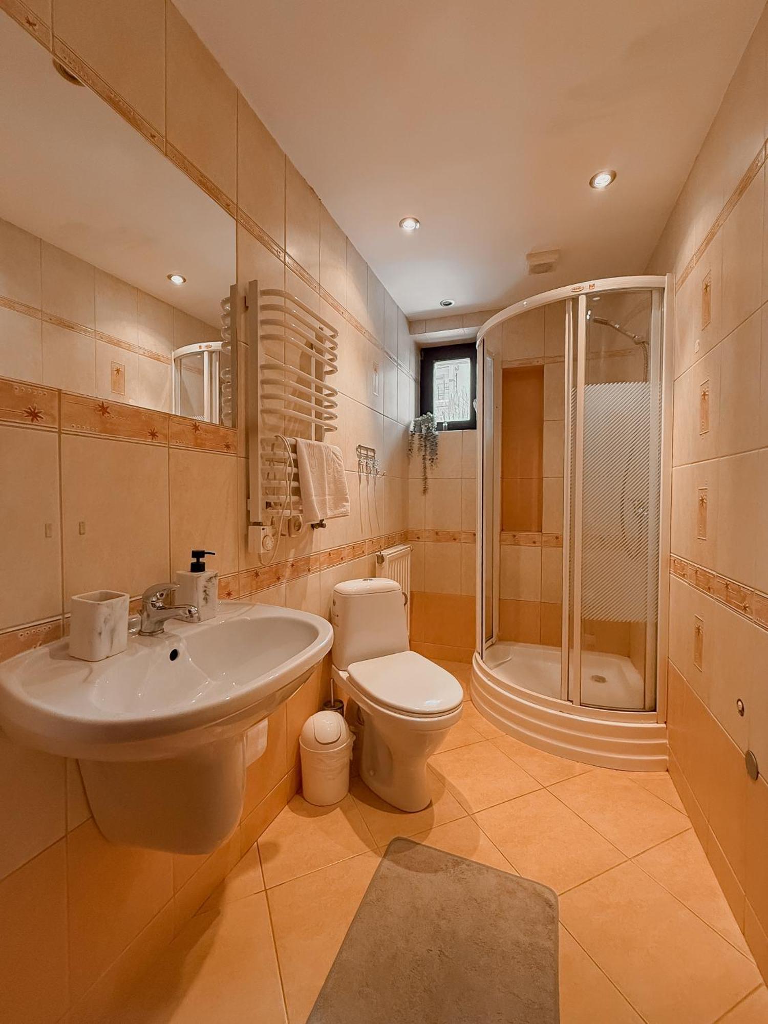 Dom Pod Skrzycznem Z Prywatnym Ogrodkiem Apartment ชเจอร์ค ภายนอก รูปภาพ